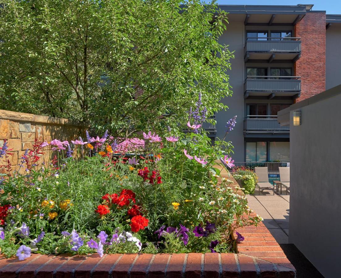 Aspen Square Condominium Hotel Exterior foto